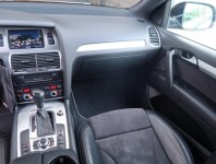 Audi Q7  3.0 TDI 