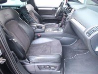 Audi Q7  3.0 TDI 