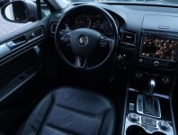 Volkswagen Touareg  3.0 TDI Business