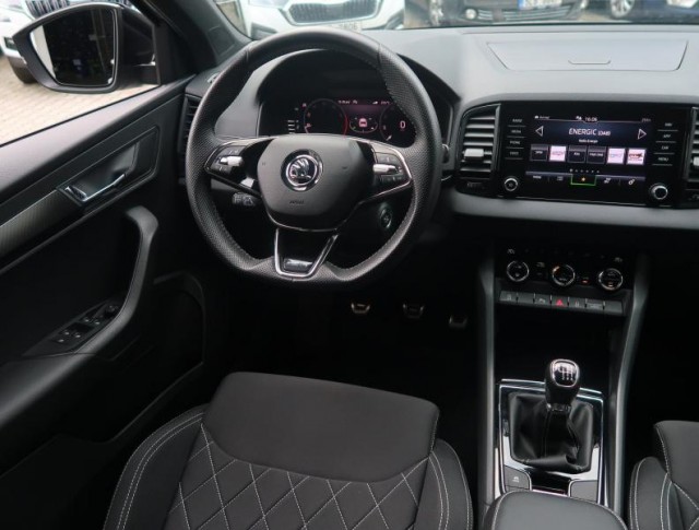 Škoda Karoq  1.5 TSI Sportline
