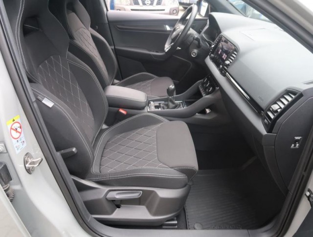 Škoda Karoq  1.5 TSI Sportline