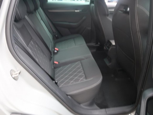 Škoda Karoq  1.5 TSI Sportline