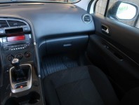 Peugeot 3008  1.6 VTi Active