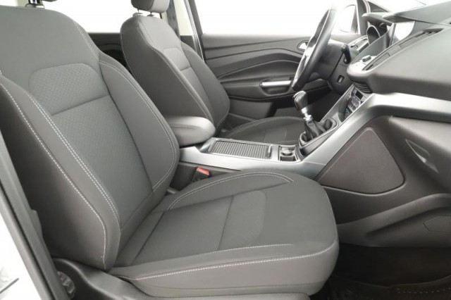 Ford Kuga  1.5 EcoBoost Business
