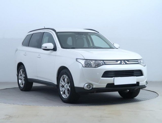 Mitsubishi Outlander  2.2 DI-D 