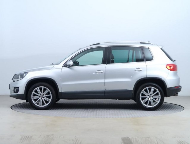 Volkswagen Tiguan  2.0 TDI 
