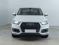 Audi Q7  3.0 TDI 