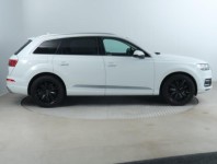 Audi Q7  3.0 TDI 