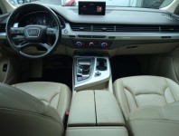 Audi Q7  3.0 TDI 