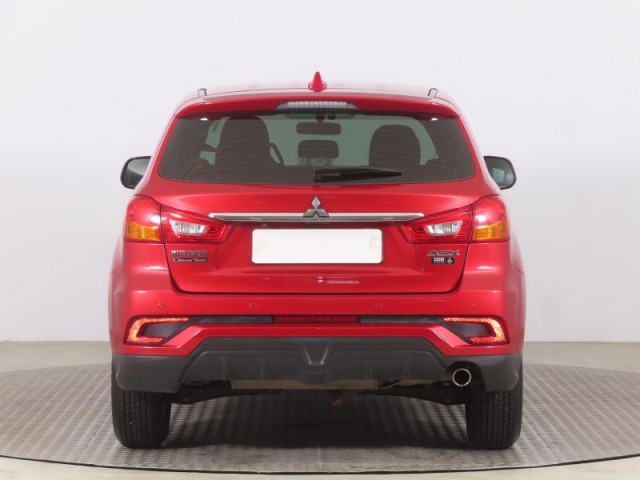 Mitsubishi ASX  1.6 MIVEC 