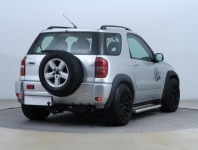 Toyota RAV 4  2.0 VVT-i 