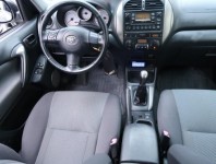 Toyota RAV 4  2.0 VVT-i 