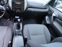 Toyota RAV 4  2.0 VVT-i 