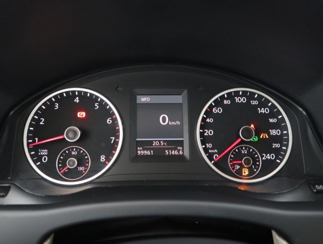 Volkswagen Tiguan  2.0 TSI Sport