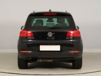 Volkswagen Tiguan  2.0 TSI Sport