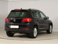 Volkswagen Tiguan  2.0 TSI Sport