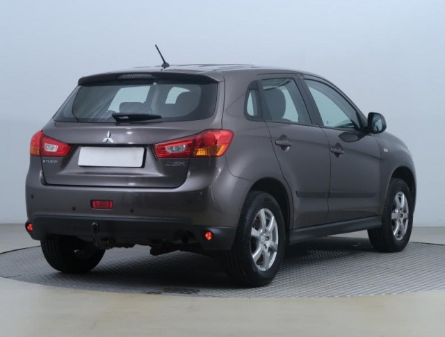 Mitsubishi ASX  1.6 MIVEC Inform