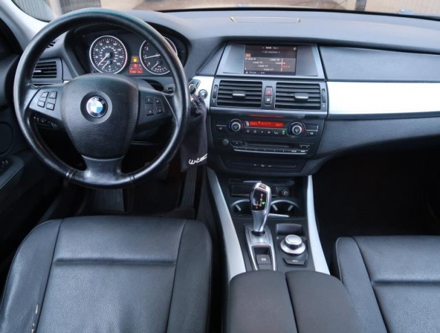 BMW X5  3.0si 