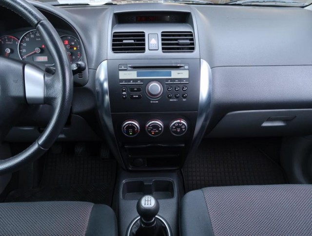 Suzuki SX4  1.6 VVT 
