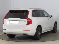 Volvo XC90  B5 AWD Momentum