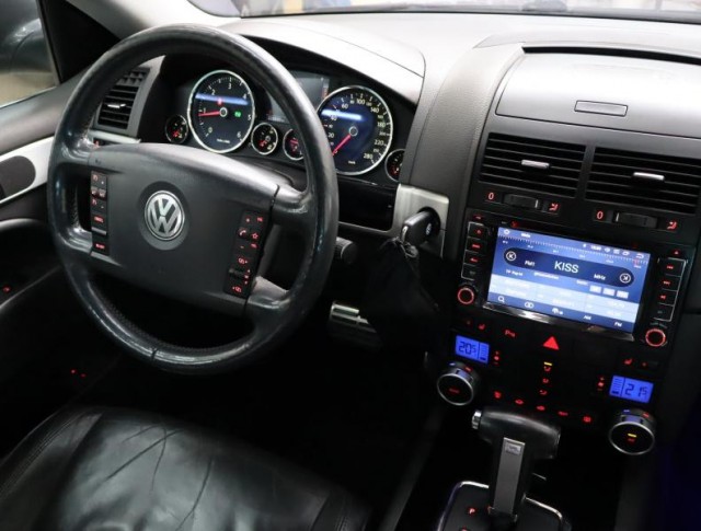 Volkswagen Touareg  3.0 V6 TDI 