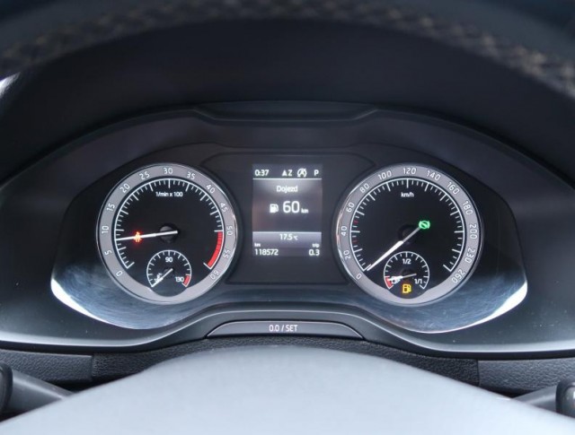 Škoda Karoq  1.6 TDI Style