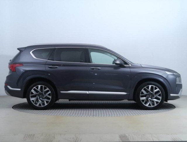 Hyundai Santa Fe  2.2 CRDi 