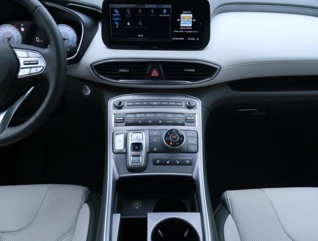 Hyundai Santa Fe  2.2 CRDi 