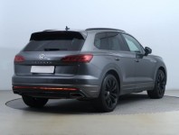 Volkswagen Touareg  3.0 TDI R-Line