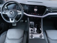 Volkswagen Touareg  3.0 TDI R-Line