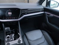 Volkswagen Touareg  3.0 TDI R-Line