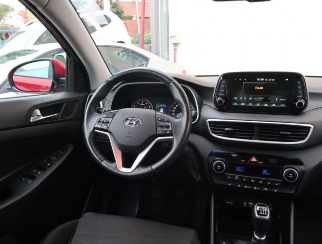 Hyundai Tucson  1.6 T-GDI Trikolor