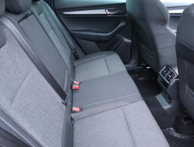 Škoda Karoq  1.6 TDI Style Plus