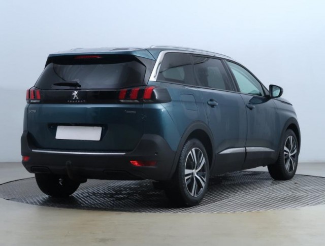 Peugeot 5008  PureTech 130 
