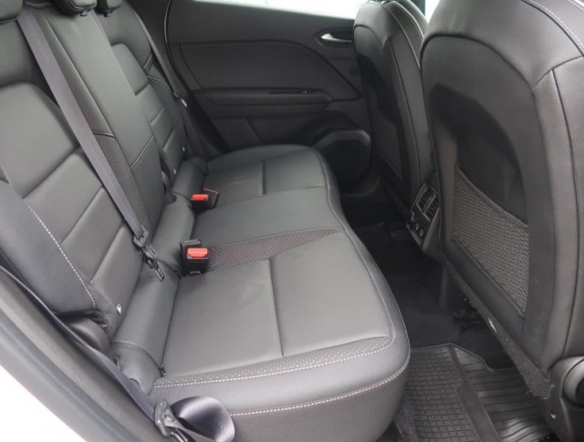 Mitsubishi ASX  1.6 Hybrid 