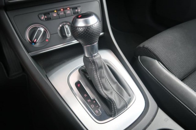 Audi Q3  2.0 TDI S line