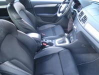 Audi Q3  2.0 TDI S line