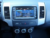 Mitsubishi Outlander  2.2 DI-D Invite
