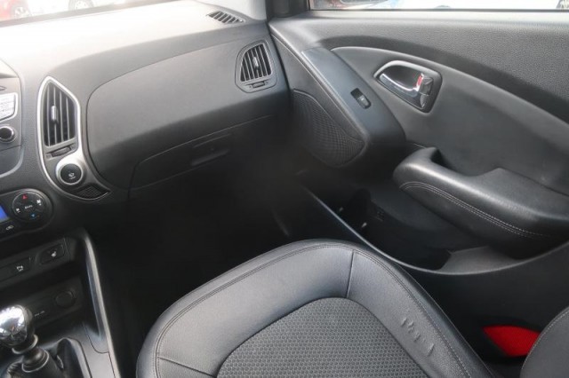 Hyundai ix35  2.0 CRDi 