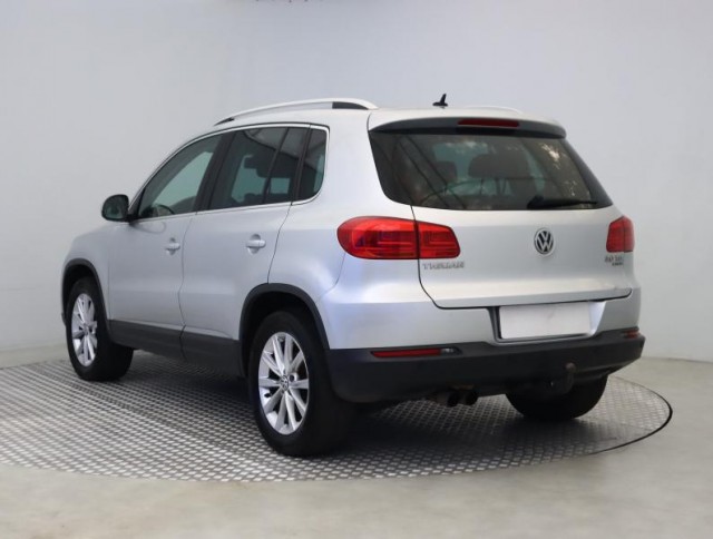Volkswagen Tiguan  2.0 TDI 
