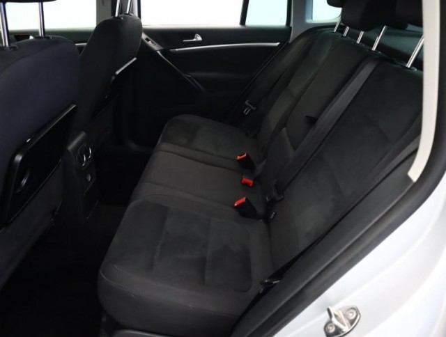 Volkswagen Tiguan  2.0 TDI 