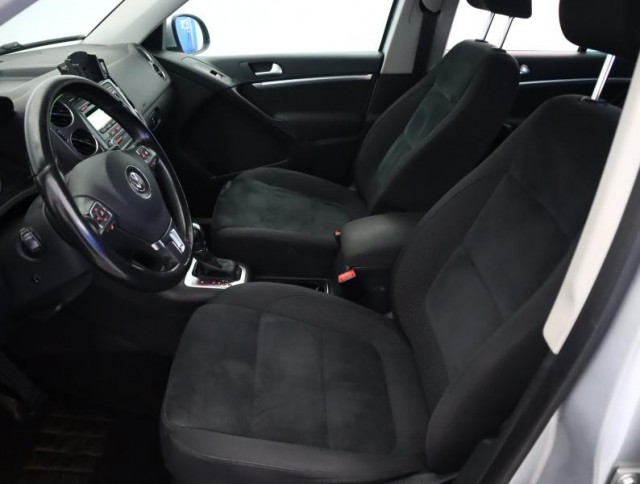 Volkswagen Tiguan  2.0 TDI 