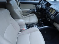 Peugeot 4007  2.2 HDI 