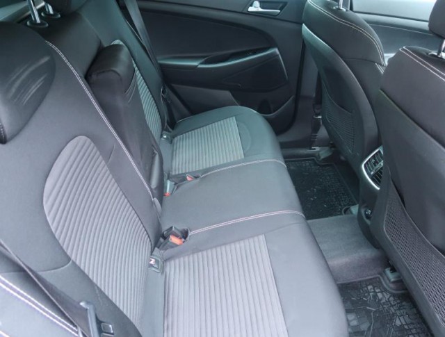 Hyundai Tucson  1.6 CRDi Adventure