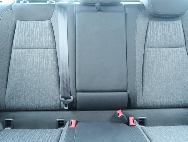 Škoda Karoq  1.6 TDI Style