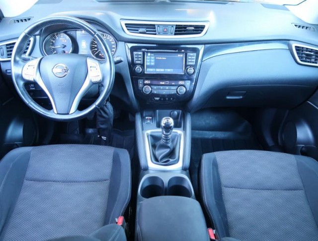 Nissan Qashqai  1.2 DIG-T Acenta