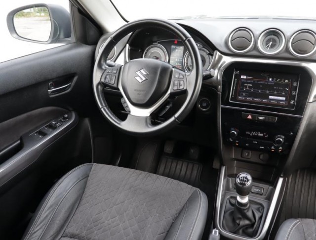 Suzuki Vitara  1.4 BoosterJet Elegance