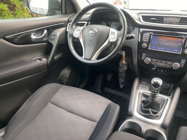 Nissan Qashqai  1.2 DIG-T 
