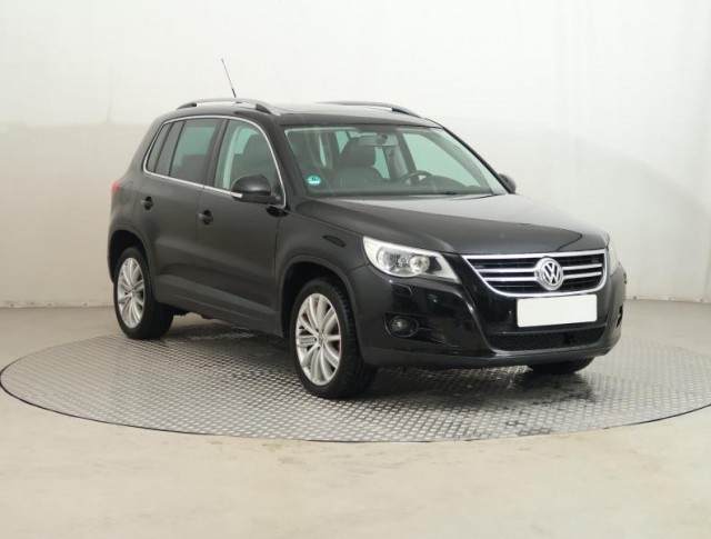 Volkswagen Tiguan  2.0 TDI 