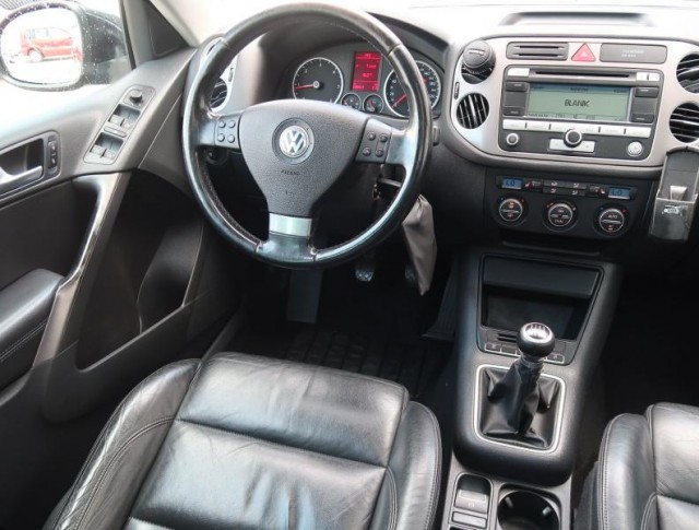 Volkswagen Tiguan  2.0 TDI 